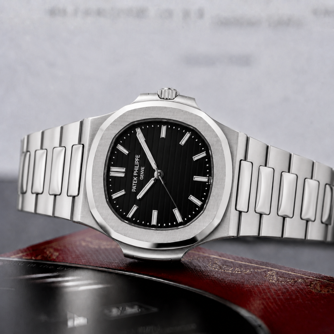 NAUTILUS GRIS | DIAL NEGRO
