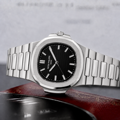 NAUTILUS GRIS | DIAL NEGRO