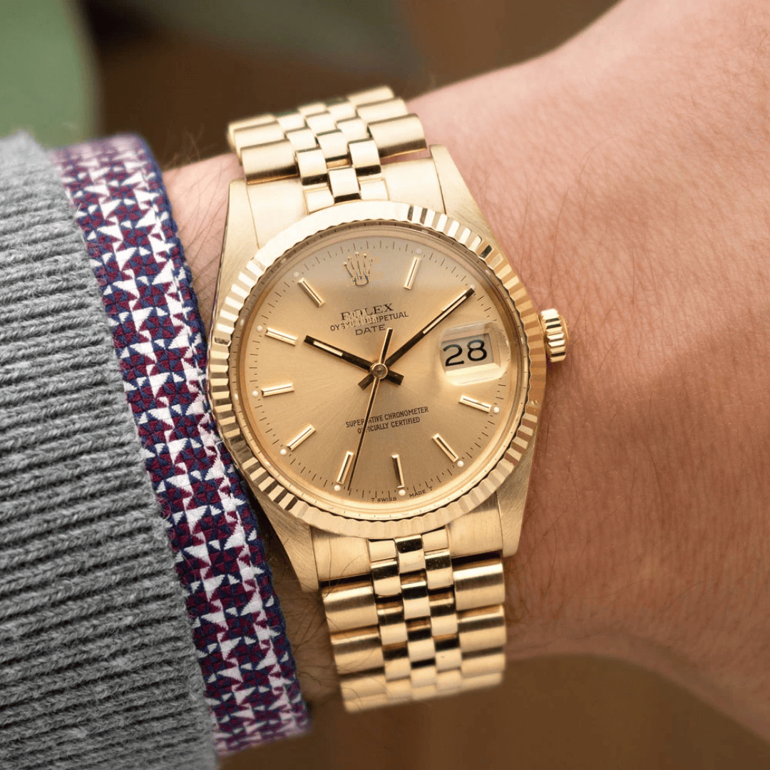 Classic Gold Date | Premium